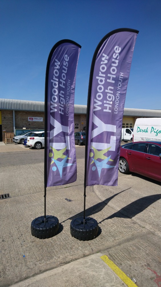 feather-flags-water-base-outdoor-advertising-marketing-events-exhibitions-internal-bespoke-custom Impact-Signs-f